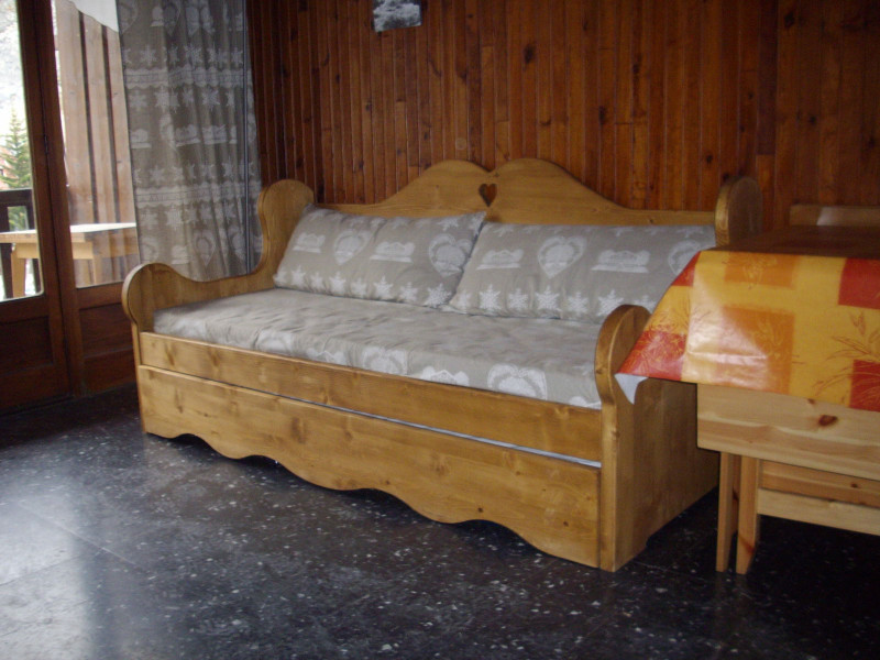 SALON - APPARTEMENT ROYAL NEIGE 17 - VALLOIRE CENTRE - VALLOIRE RESERVATIONS SALON - APPARTEMENT ROYAL NEIGE 17 - VALLOIRE CENTRE - VALLOIRE RESERVATIONS
