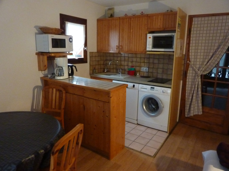 CUISINE - APPARTEMENT  TIGNY 11 - VALLOIRE CENTRE CUISINE - APPARTEMENT  TIGNY 11 - VALLOIRE CENTRE