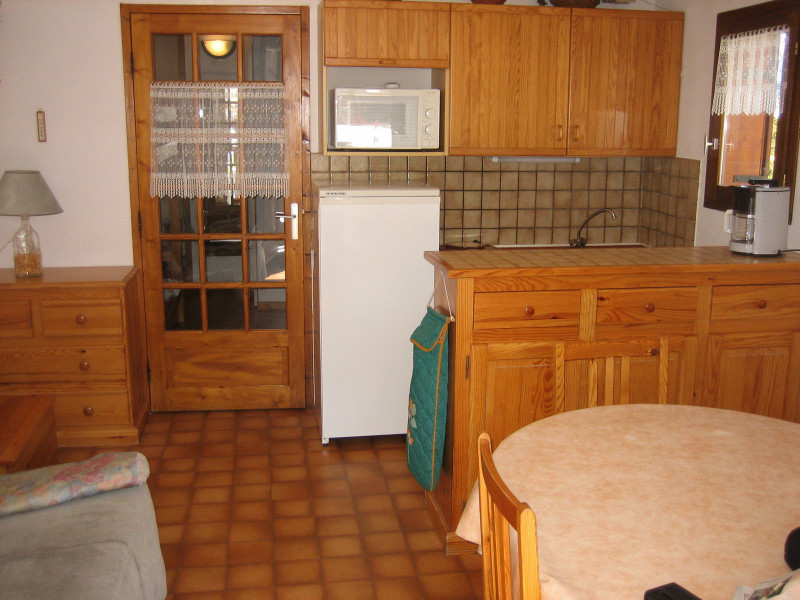 CUISINE - APPARTEMENT TIGNY 28 - VALLOIRE CENTRE CUISINE - APPARTEMENT TIGNY 28 - VALLOIRE CENTRE