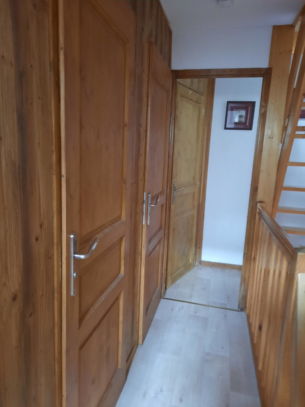 COULOIR - APPARTEMENT TIGNY 36 - VALLOIRE CENTRE COULOIR - APPARTEMENT TIGNY 36 - VALLOIRE CENTRE
