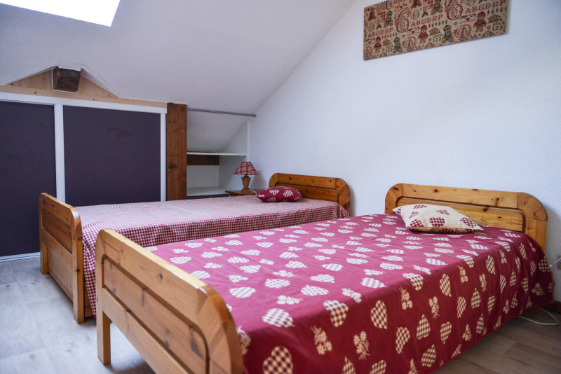 CHAMBRE - APPARTEMENT TIGNY 36 - VALLOIRE CENTRE CHAMBRE - APPARTEMENT TIGNY 36 - VALLOIRE CENTRE