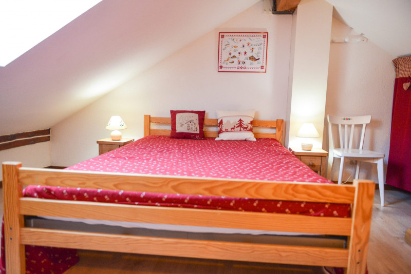 CHAMBRE - APPARTEMENT TIGNY 36 - VALLOIRE CENTRE CHAMBRE - APPARTEMENT TIGNY 36 - VALLOIRE CENTRE