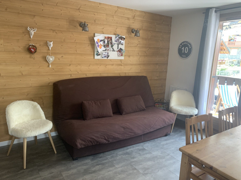 SALON - APPARTEMENT TIGNY 21 - VALLOIRE CENTRE - VALLOIRE RESERVATIONS SALON - APPARTEMENT TIGNY 21 - VALLOIRE CENTRE - VALLOIRE RESERVATIONS