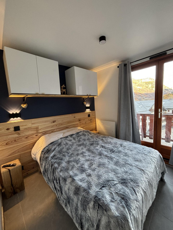 CHAMBRE - APPARTEMENT  BETELGEUSE 93 - VALLOIRE CENTRE