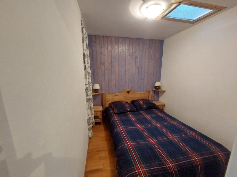 CHAMBRE - APPARTEMENT BETELGEUSE 83 - VALLOIRE CENTRE CHAMBRE - APPARTEMENT BETELGEUSE 83 - VALLOIRE CENTRE