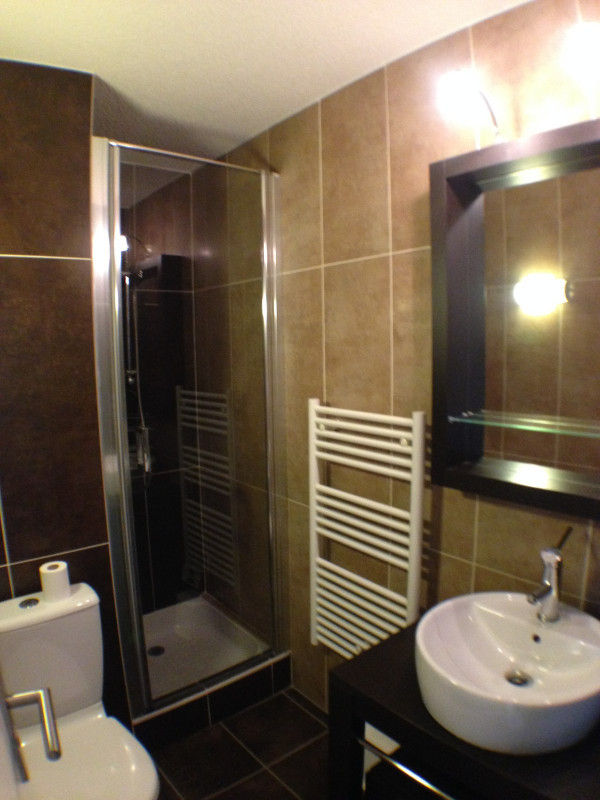 SALLE D'EAU - APPARTEMENT BETELGEUSE 85 - VALLOIRE CENTRE