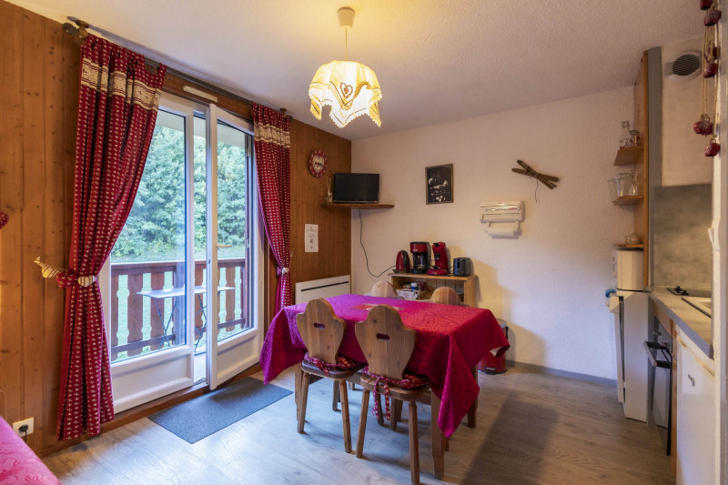 SALON - STUDIO BETELGEUSE 62 - VALLOIRE CENTRE - VALLOIRE RESERVATIONS SALON - STUDIO BETELGEUSE 62 - VALLOIRE CENTRE - VALLOIRE RESERVATIONS