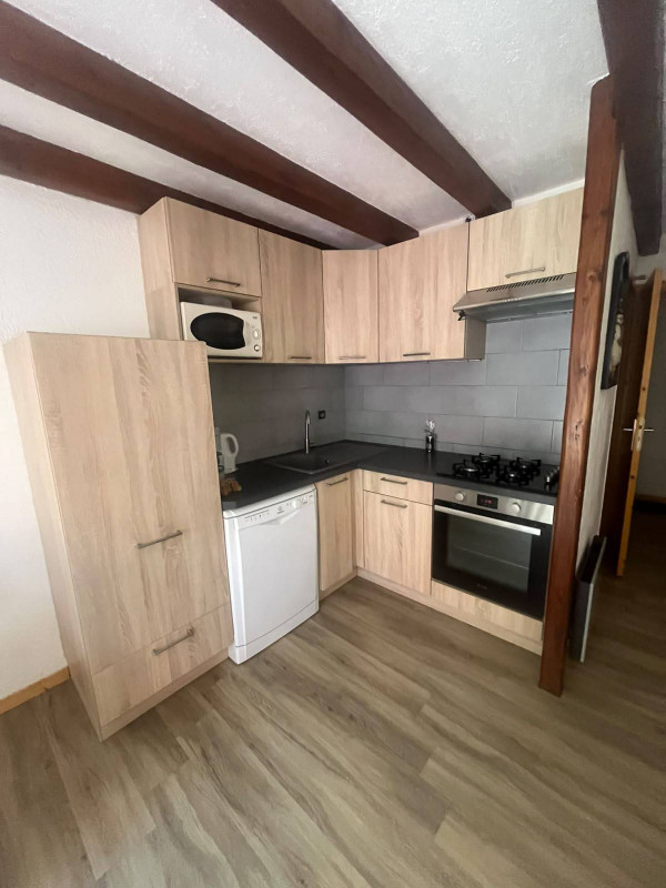 CUISINE - APPARTEMENT CHALET ANTARES - VALLOIRE CENTRE - VALLOIRE RESERVATIONS CUISINE - APPARTEMENT CHALET ANTARES - VALLOIRE CENTRE - VALLOIRE RESERVATIONS