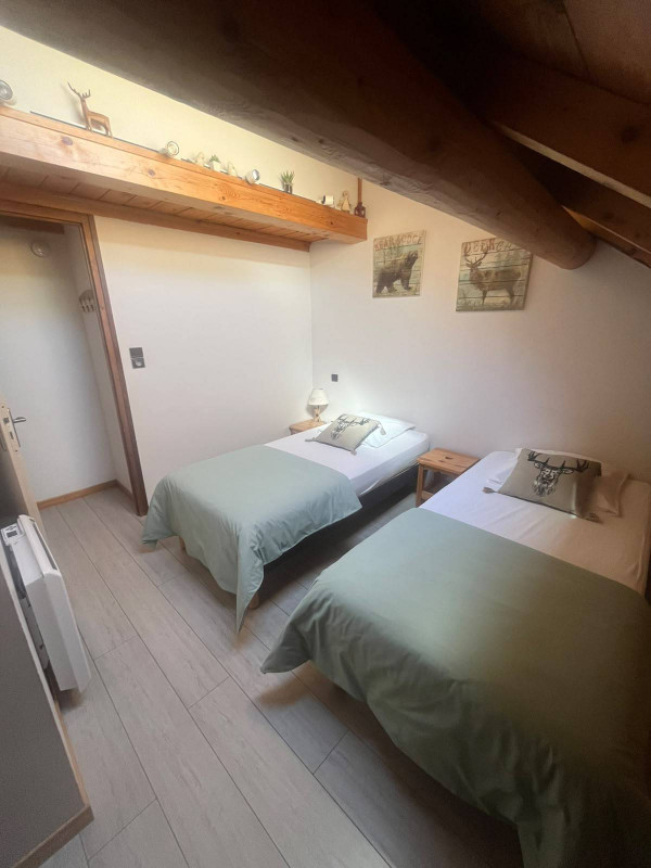 CHAMBRE - APPARTEMENT CHALET ANTARES - VALLOIRE CENTRE CHAMBRE - APPARTEMENT CHALET ANTARES - VALLOIRE CENTRE
