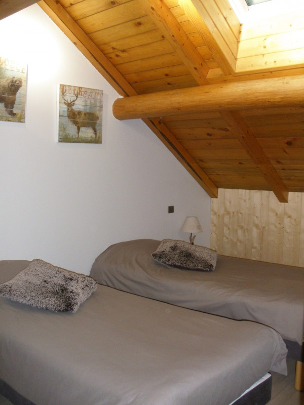 CHAMBRE - APPARTEMENT CHALET ANTARES - VALLOIRE CENTRE CHAMBRE - APPARTEMENT CHALET ANTARES - VALLOIRE CENTRE