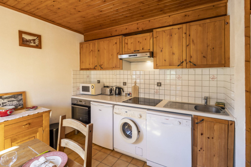 CUISINE - APPARTEMENT ALPAGES 3- VALLOIRE CENTRE - VALLOIRE RESERVATIONS