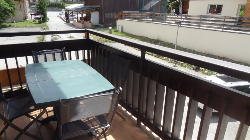 BALCON - APPARTEMENT ROCHER SAINT PIERRE 1F - VALLOIRE CENTRE BALCON - APPARTEMENT ROCHER SAINT PIERRE 1F - VALLOIRE CENTRE