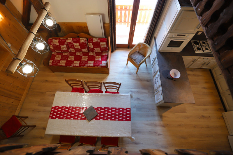 SALON - APPARTEMENT LES ECRINS - VALLOIRE CENTRE SALON - APPARTEMENT LES ECRINS - VALLOIRE CENTRE