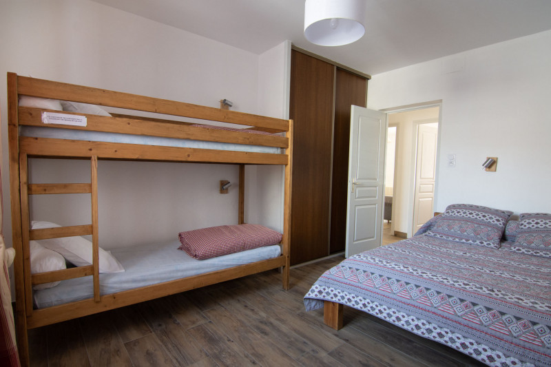 CHAMBRE - CHALET NIGRITELLE 1 - VALLOIRE CENTRE CHAMBRE - CHALET NIGRITELLE 1 - VALLOIRE CENTRE