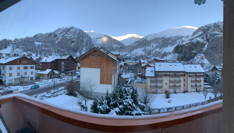 VUE BALCON - APPARTEMENT ROCHEVERT 32 VUE BALCON - APPARTEMENT ROCHEVERT 32