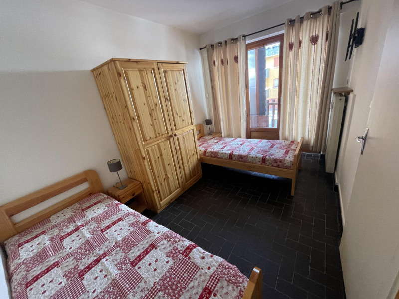 CHAMBRE - APPARTEMENT ROCHEBRUNE 3C - VALLOIRE CENTRE CHAMBRE - APPARTEMENT ROCHEBRUNE 3C - VALLOIRE CENTRE