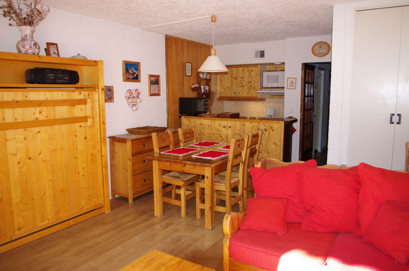SEJOUR - STUDIO VIEUX MOULIN A 10 - VALLOIRE CENTRE SEJOUR - STUDIO VIEUX MOULIN A 10 - VALLOIRE CENTRE