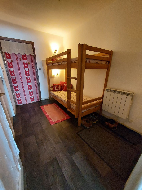 COIN NUIT ENTREE - APPARTEMENT VIEUX MOULIN A1 - VALLOIRE CENTRE COIN NUIT ENTREE - APPARTEMENT VIEUX MOULIN A1 - VALLOIRE CENTRE