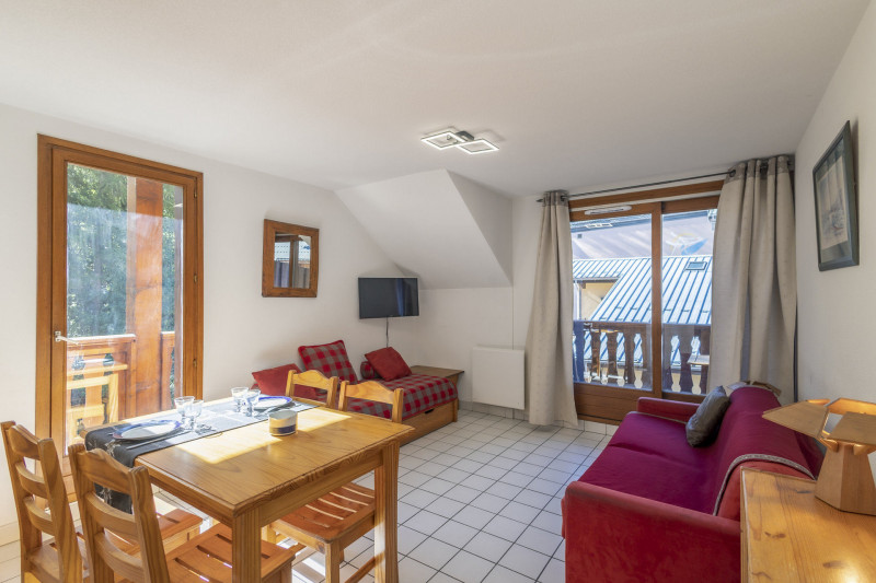 PIECE DE VIE - STUDIO Z'ESHERRION 18 - VALLOIRE CENTRE - VALLOIRE RESERVATIONS PIECE DE VIE - STUDIO Z'ESHERRION 18 - VALLOIRE CENTRE - VALLOIRE RESERVATIONS