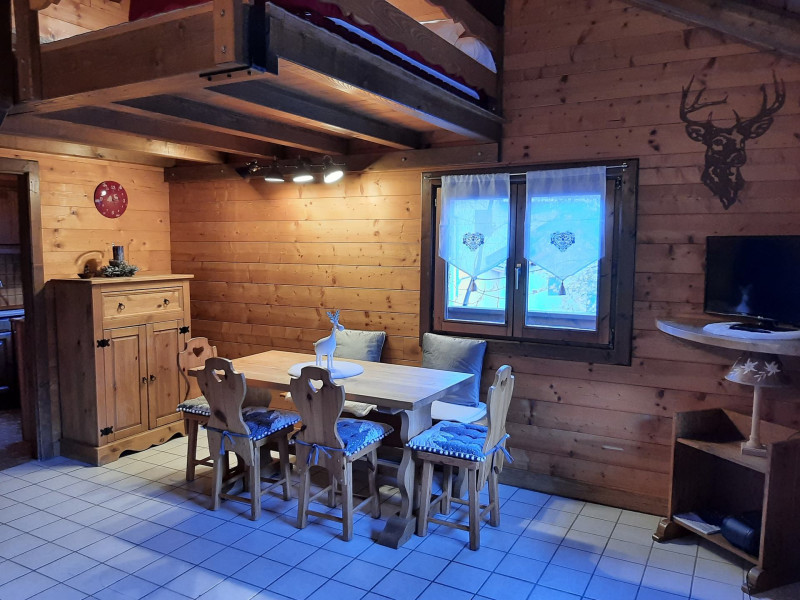 SALON - STUDIO NEUVACHETTE 2 - VALLOIRE CENTRE - VALLOIRE RESERVATIONS SALON - STUDIO NEUVACHETTE 2 - VALLOIRE CENTRE - VALLOIRE RESERVATIONS