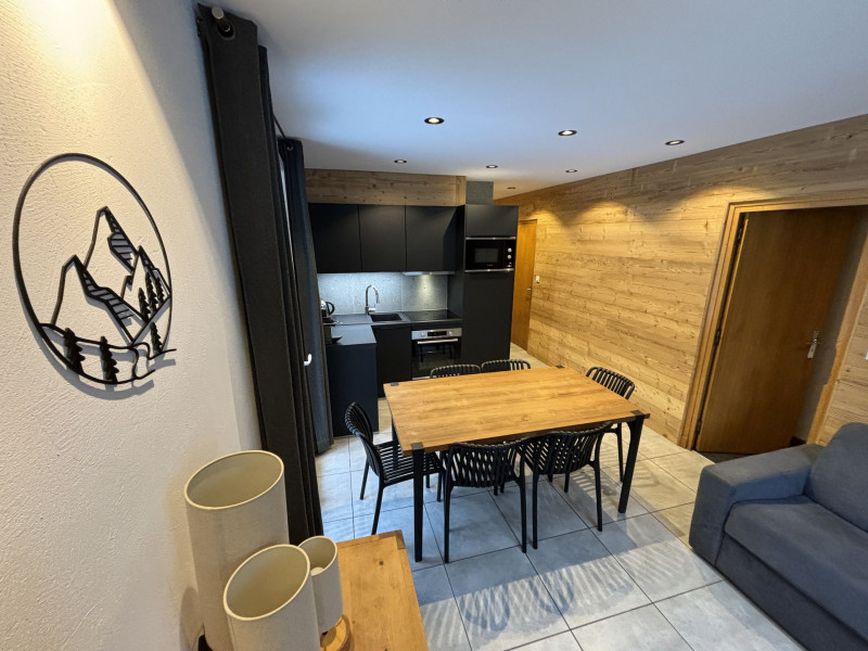 SALLE A MANGER - CHALET ANGE N°1 - VALLOIRE CENTRE SALLE A MANGER - CHALET ANGE N°1 - VALLOIRE CENTRE