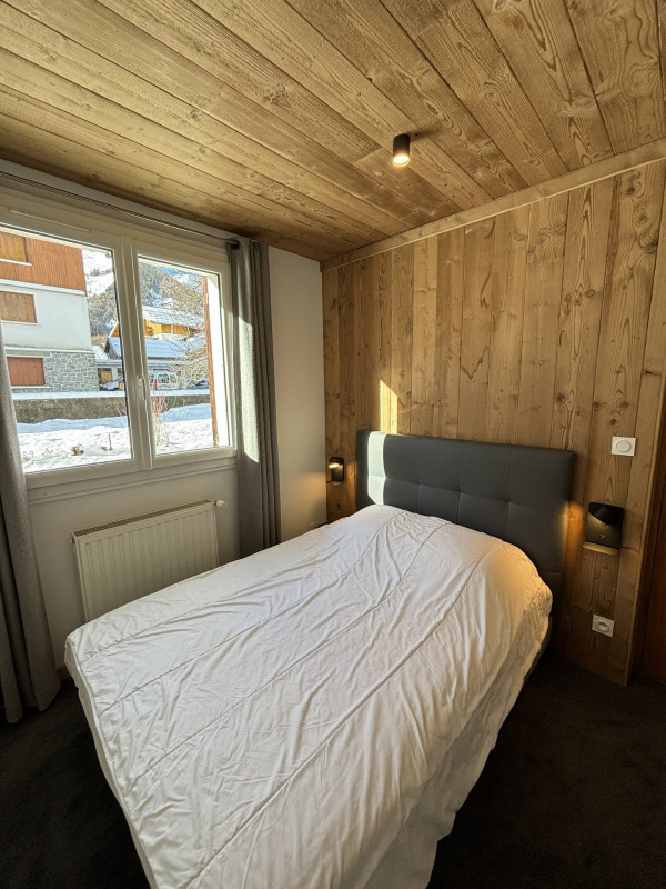 CHAMBRE - CHALET ANGE N°1 - VALLOIRE CENTRE CHAMBRE - CHALET ANGE N°1 - VALLOIRE CENTRE