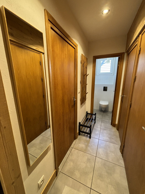 COULOIR - WC - CHALET ANGE N°1 - VALLOIRE CENTRE COULOIR - WC - CHALET ANGE N°1 - VALLOIRE CENTRE