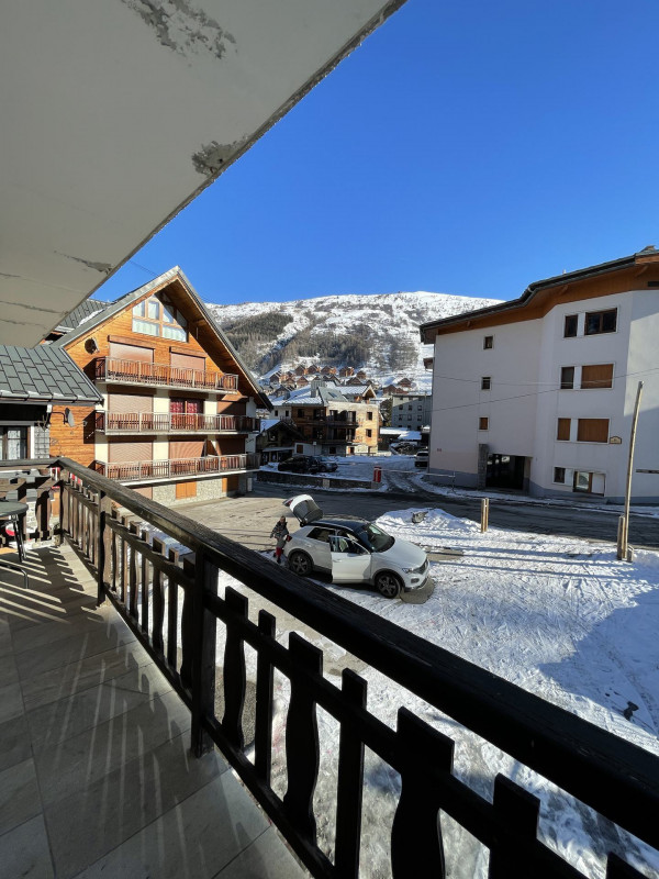 BALCON - CHALET ANGE N°2 - VALLOIRE CENTRE BALCON - CHALET ANGE N°2 - VALLOIRE CENTRE