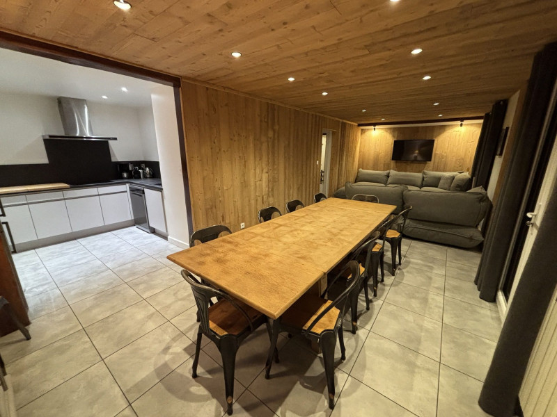 SALLE A MANGER - CHALET ANGE N°4 - VALLOIRE CENTRE SALLE A MANGER - CHALET ANGE N°4 - VALLOIRE CENTRE