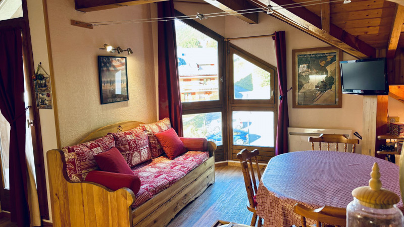 SEJOUR - APPARTEMENT ARVETTE N°11 - LE PONTET - VALLOIRE RESERVATIONS SEJOUR - APPARTEMENT ARVETTE N°11 - LE PONTET - VALLOIRE RESERVATIONS