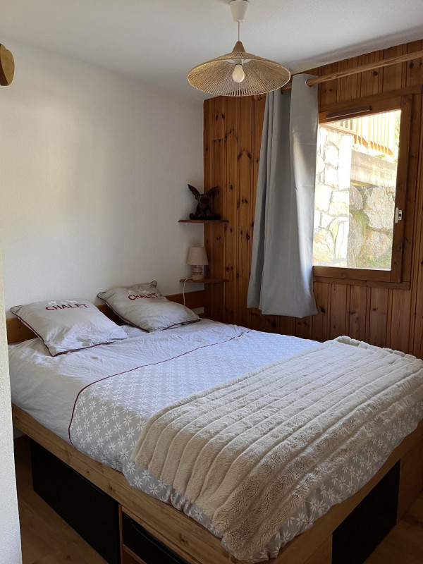 CHAMBRE -  APPARTEMENT ARVETTE N°7 - LE PONTET
