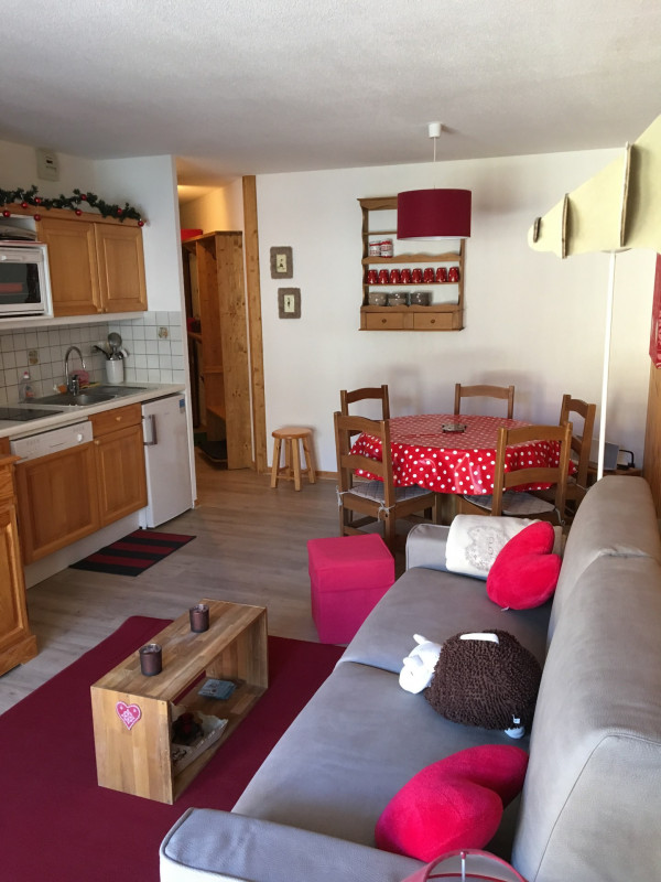 SALON - APPARTEMENT ARVETTE N°3 - LE PONTET - VALLOIRE RESERVATIONS SALON - APPARTEMENT ARVETTE N°3 - LE PONTET - VALLOIRE RESERVATIONS