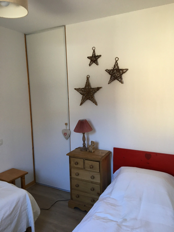 CHAMBRE - APPARTEMENT ARVETTE N°3 - LE PONTET CHAMBRE - APPARTEMENT ARVETTE N°3 - LE PONTET
