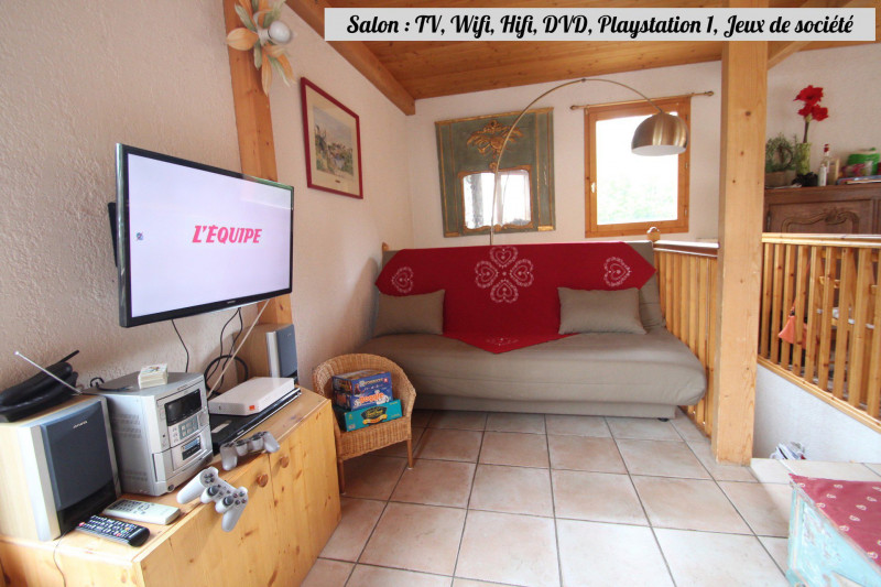 SALON - CHALET REGAIN - VALLOIRE CENTRE - VALLOIRE RESERVATIONS SALON - CHALET REGAIN - VALLOIRE CENTRE - VALLOIRE RESERVATIONS