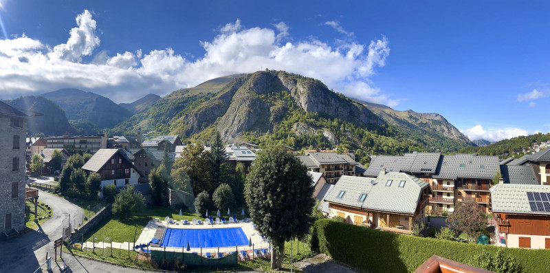 VUE - APPARTEMENT ROCHECHATEAU 34 - VALLOIRE CENTRE VUE - APPARTEMENT ROCHECHATEAU 34 - VALLOIRE CENTRE