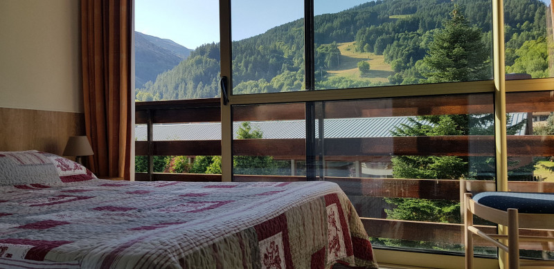 CHAMBRE - APPARTEMENT RAPIN 1112 - VALLOIRE CENTRE CHAMBRE - APPARTEMENT RAPIN 1112 - VALLOIRE CENTRE