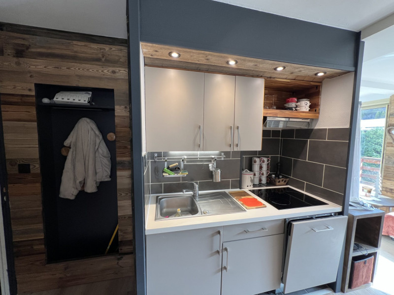 CUISINE - APPARTEMENT RAPIN 34  CUISINE - APPARTEMENT RAPIN 34