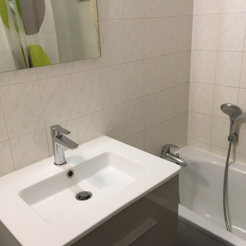 SALLE DE BAIN - STUDIO VALLEE D'OR 03- VALLOIRE CENTRE SALLE DE BAIN - STUDIO VALLEE D'OR 03- VALLOIRE CENTRE