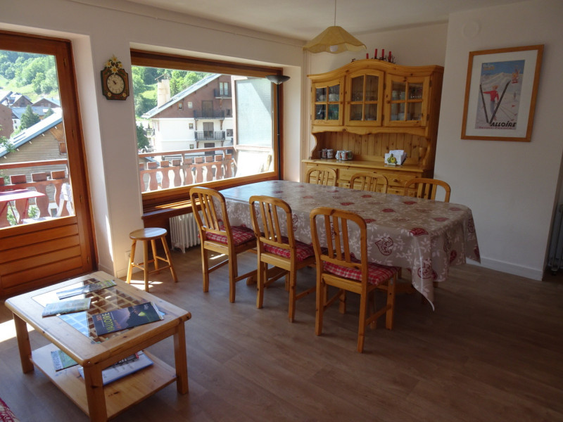 SEJOUR - APPARTEMENT RESIDENCE GALIBIER 20 - VALLOIRE CENTRE - VALLOIRE RESERVATIONS SEJOUR - APPARTEMENT RESIDENCE GALIBIER 20 - VALLOIRE CENTRE - VALLOIRE RESERVATIONS