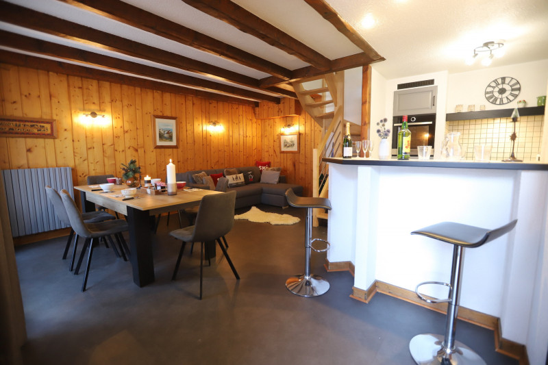 SALON - APPARTEMENT AUXSPORTS- VALLOIRE CENTRE - VALLOIRE RESERVATIONS