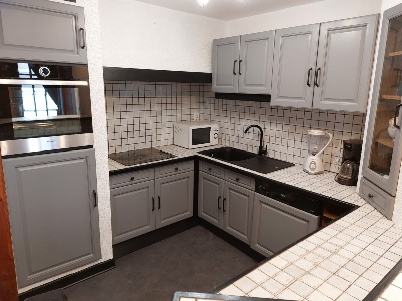 CUISINE - APPARTEMENT AUXSPORTS- VALLOIRE CENTRE - VALLOIRE RESERVATIONS CUISINE - APPARTEMENT AUXSPORTS- VALLOIRE CENTRE - VALLOIRE RESERVATIONS