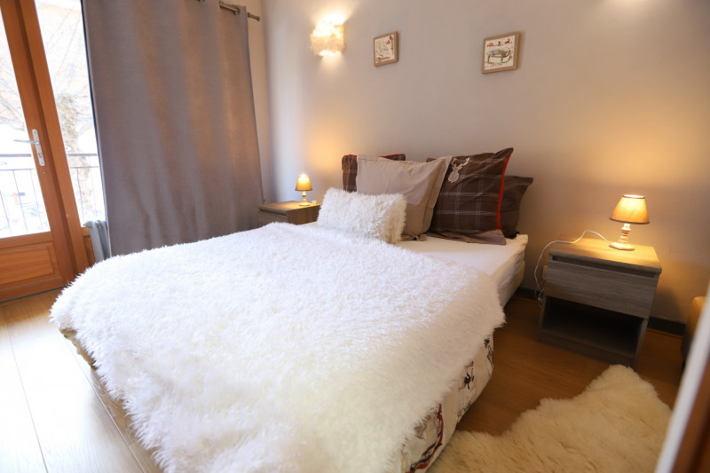 CHAMBRE - APPARTEMENT AUXSPORTS- VALLOIRE CENTRE - VALLOIRE RESERVATIONS
