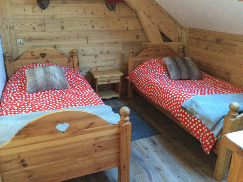 CHAMBRE- APPARTEMENT AUXSPORTS B - VALLOIRE CENTRE