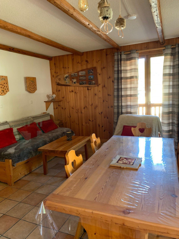 SALON - APPARTEMENT OREE DES PISTES N°1 - VALLOIRE CENTRE - VALLOIRE RESERVATIONS SALON - APPARTEMENT OREE DES PISTES N°1 - VALLOIRE CENTRE - VALLOIRE RESERVATIONS