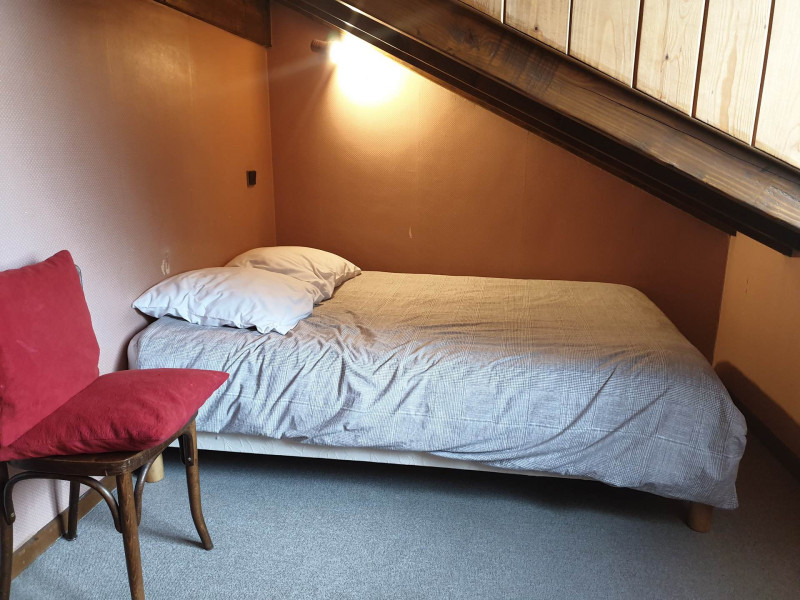CHAMBRE - APPARTEMENT MAGNIN 4 - VALLOIRE CENTRE CHAMBRE - APPARTEMENT MAGNIN 4 - VALLOIRE CENTRE
