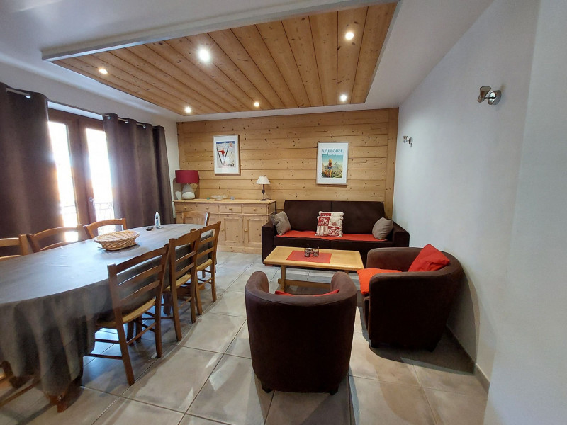 SEJOUR - APPARTEMENT MAGNIN SPOORTS 3 - VALLOIRE CENTRE - VALLOIRE RESERVATIONS SEJOUR - APPARTEMENT MAGNIN SPOORTS 3 - VALLOIRE CENTRE - VALLOIRE RESERVATIONS