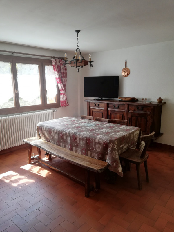 SALON - APPARTEMENT LES CRISTAUX - VALLOIRE CENTRE - VALLOIRE RESERVATIONS SALON - APPARTEMENT LES CRISTAUX - VALLOIRE CENTRE - VALLOIRE RESERVATIONS