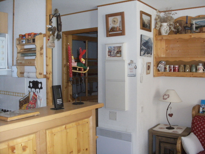 CUISINE - APPARTEMENT LA CLAREE C6 - VALLOIRE LES PLANS CUISINE - APPARTEMENT LA CLAREE C6 - VALLOIRE LES PLANS