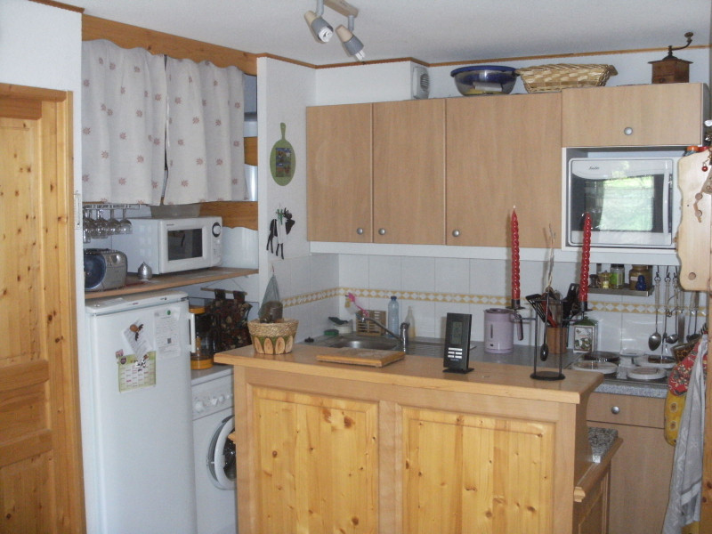 CUISINE - APPARTEMENT LA CLAREE C6 - VALLOIRE LES PLANS CUISINE - APPARTEMENT LA CLAREE C6 - VALLOIRE LES PLANS