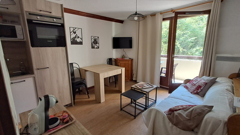 CANAPE LIT SEJOUR - LES VALMONTS APPARTEMENT DAPHNE 32 - VALLOIRE LES CHARBONNIERES - VALLOIRE RESERVATIONS CANAPE LIT SEJOUR - LES VALMONTS APPARTEMENT DAPHNE 32 - VALLOIRE LES CHARBONNIERES - VALLOIRE RESERVATIONS
